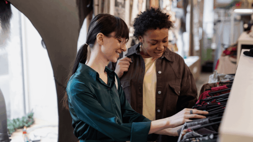 Seasonal Jobs to Consider in December and January: Quick Cash for the New Year