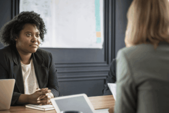 How to Negotiate a Salary Increase in Your Year-End Performance Review for 2025